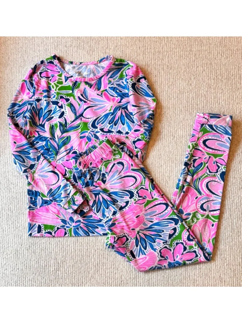 Lilly Pulitzer Girls SIze 10 Pajamas Set Gecko Green Tiger Sunrise Floral Print